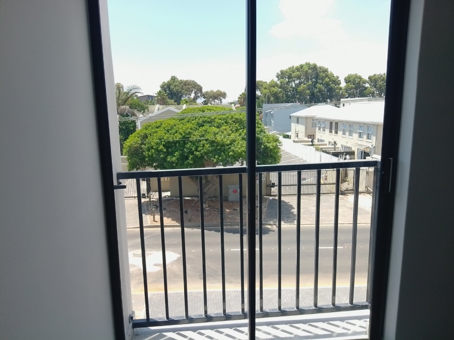 1 Bedroom Property for Sale in Flamingo Vlei Western Cape